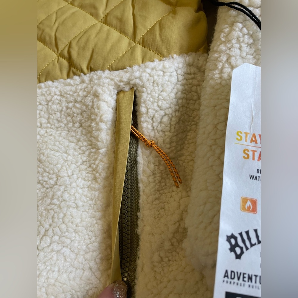 Billabong Adventure Division Quilted Yellow & Cream Sherpa Jacket - Picture 7 of 15